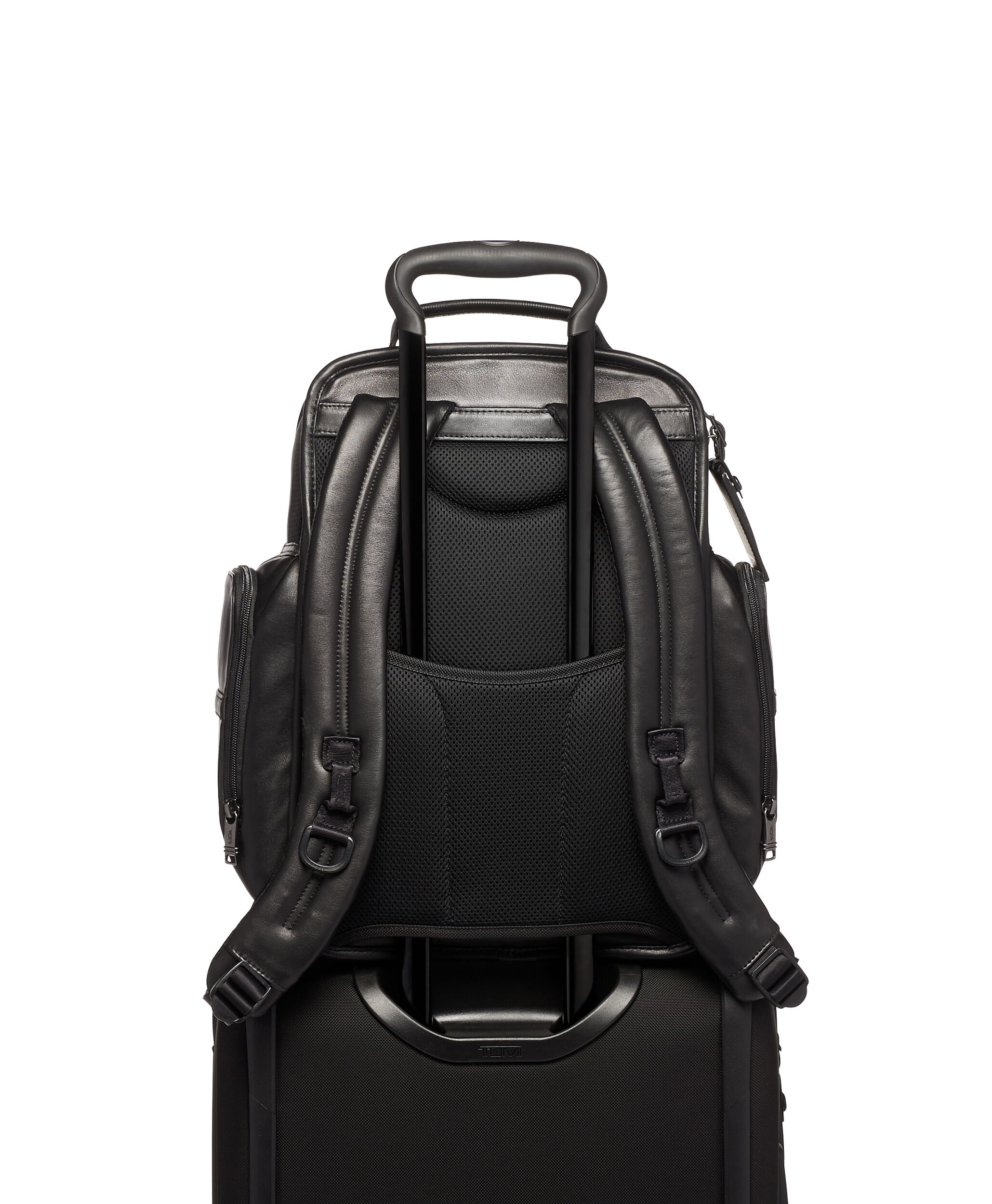 Tumi leather care 2025
