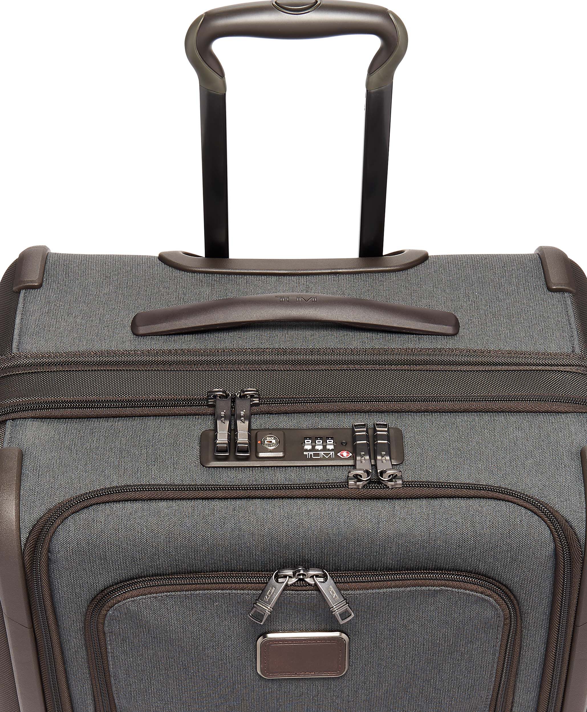 tumi tie case