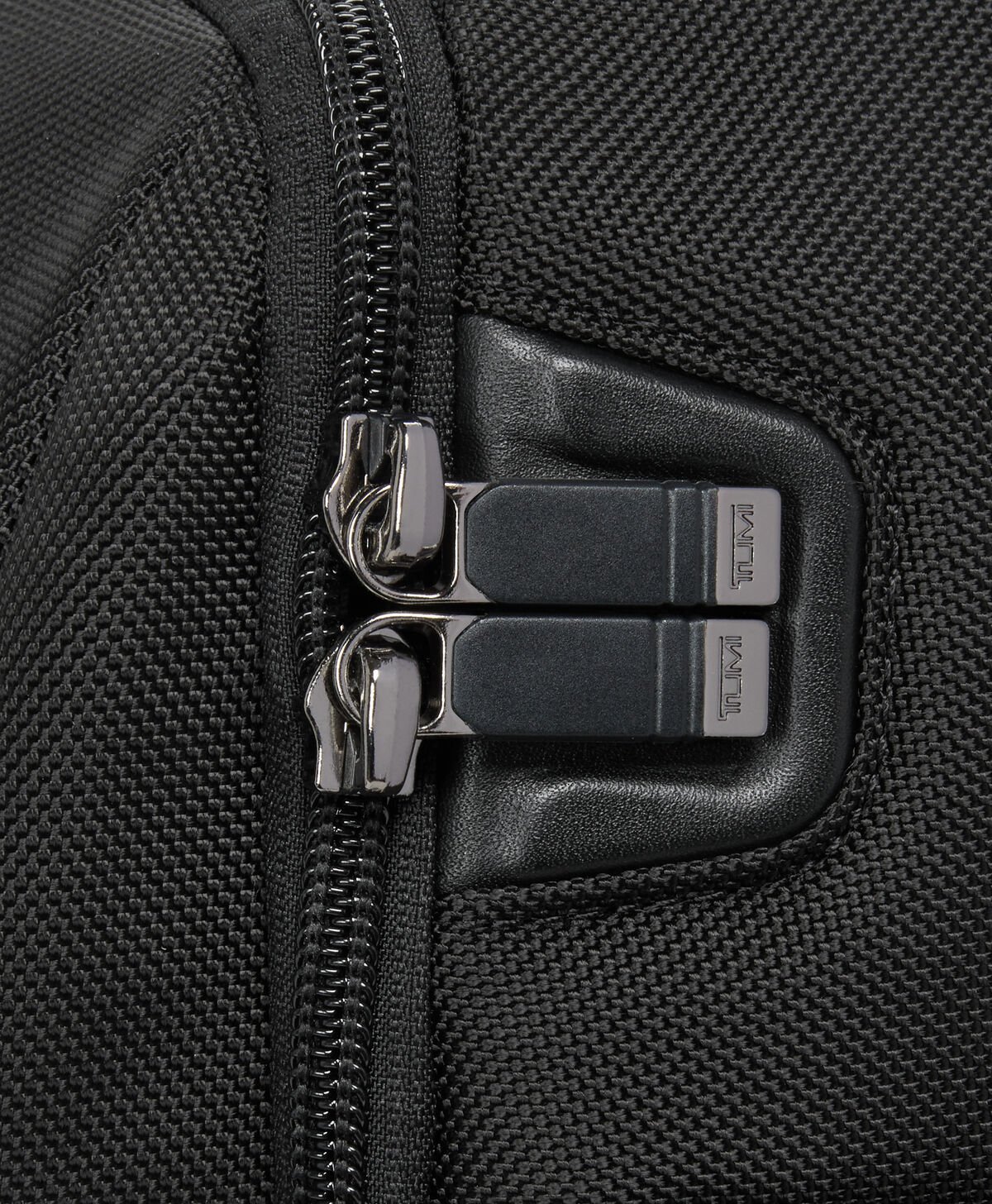 Alpha TUMI Brief Pack&reg; | TUMI TUMI Brief Pack&reg;